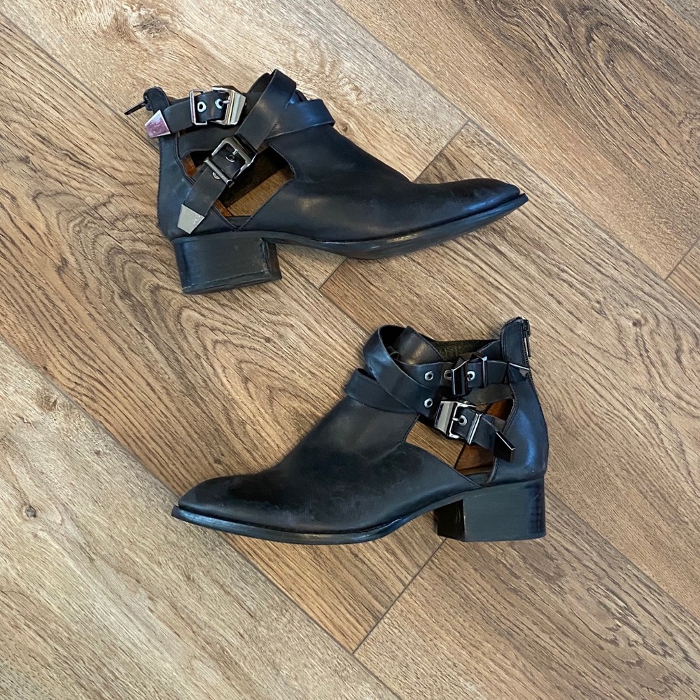 Jeffrey Campbell Everly Black Ankle Boots